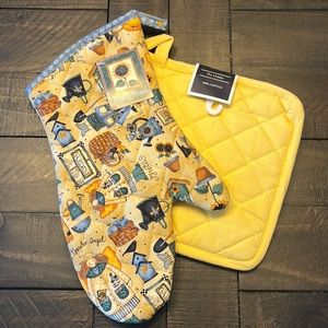 NWT - coordinating oven bit and potholder w sunflowers